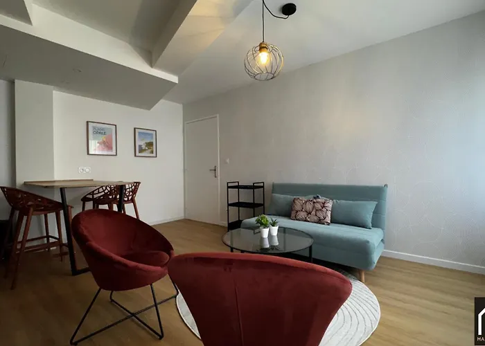 La Maison De Clocheville - Confort Apartment