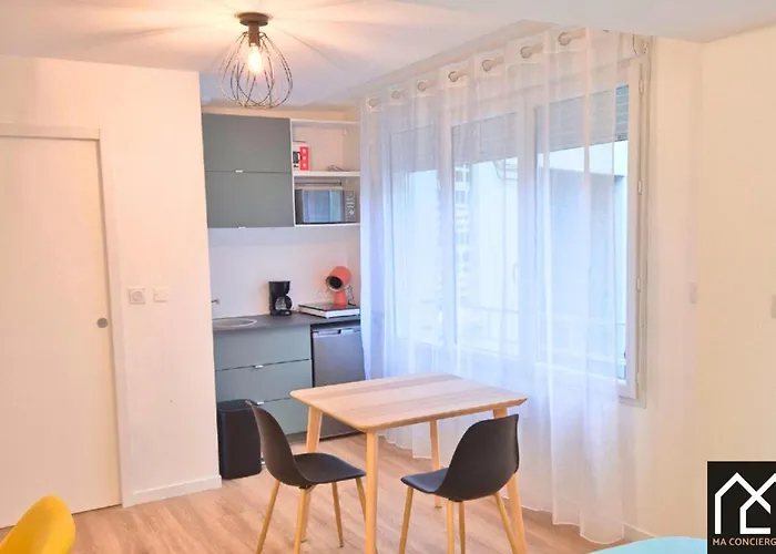 Apartment La Maison De Clocheville - Confort